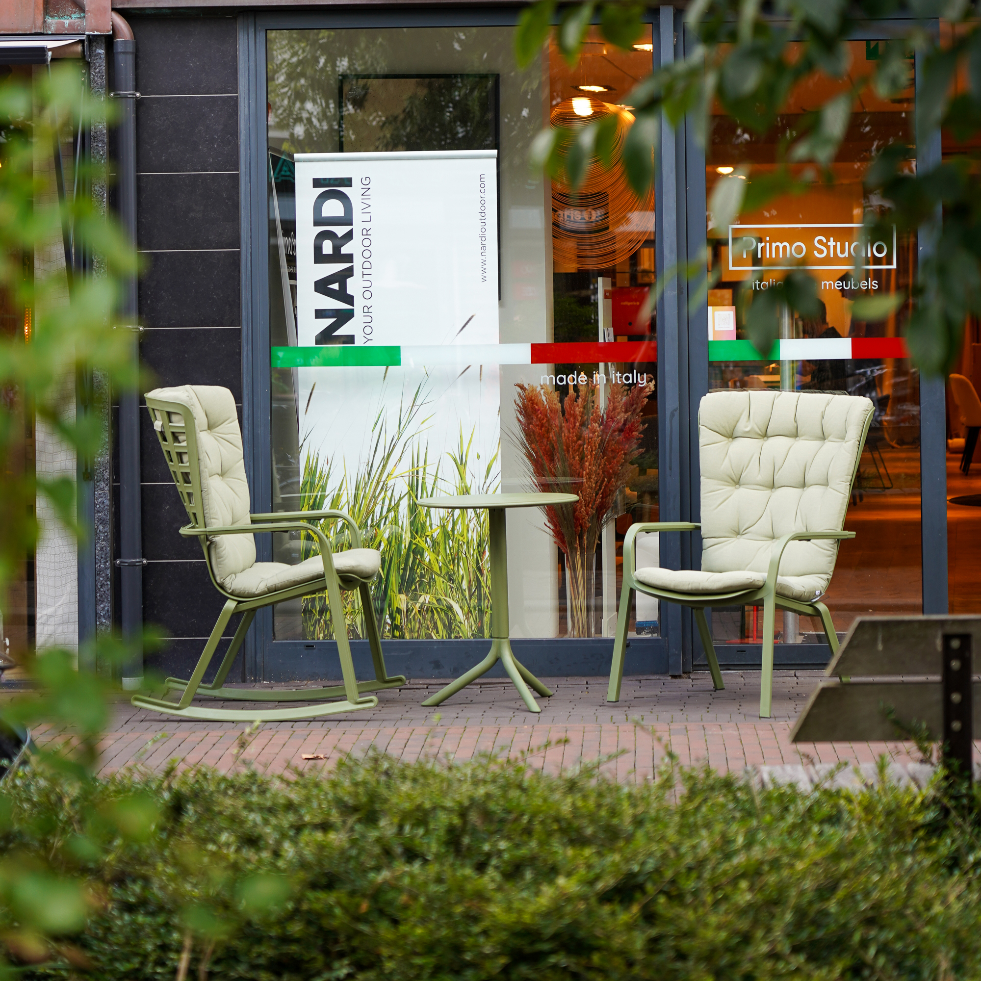 Folio Nardi lounge set