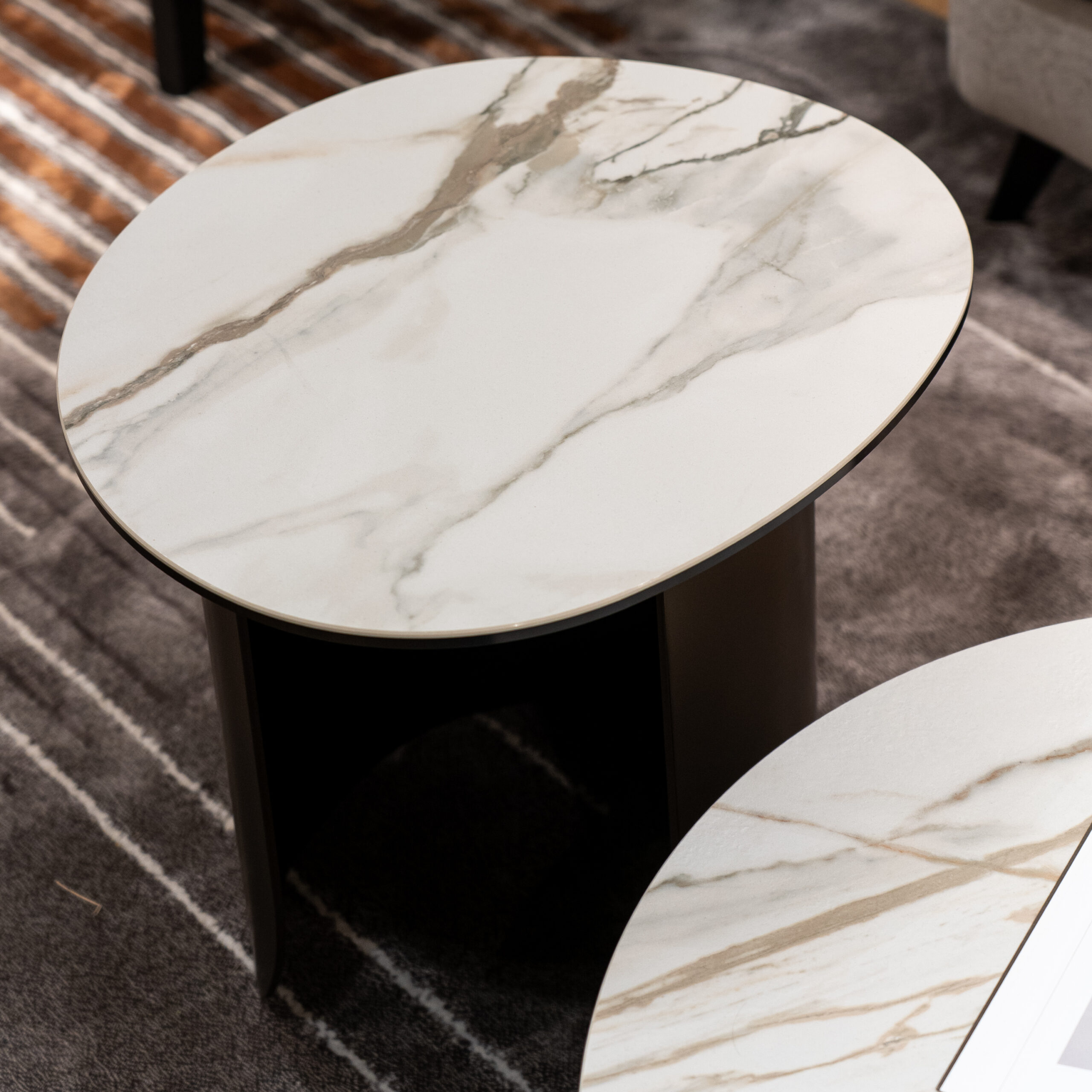 Twins Calligaris coffee tables